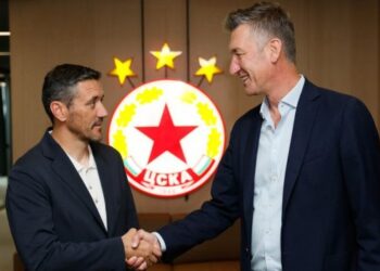 ИЗВЪНРЕДНО! ЦСКА Взриви Бомбата: Ето КОЙ е новият треньор! Няма да повярвате!