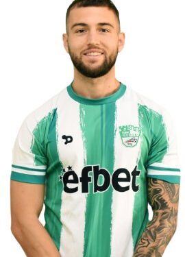 Наско Сираков прие личните условия на Хуан Пабло Саломони, агент по тригодишен договор, Левски София изглежда неудържим преди новия сезон