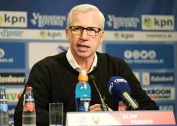 СПЕШЕН ПРИЗИВ ОТ ЦСКА: ДИРЕКТОРЪТ МОЛИ БЪЛГАРИЯ ДА СПАСИ ЛЮБИМИЯ КЛУБ ЧРЕЗ АКЦИИ, ИКОНОМИЧЕСКИ КОЛАПС НА ХОРИЗОНТА!