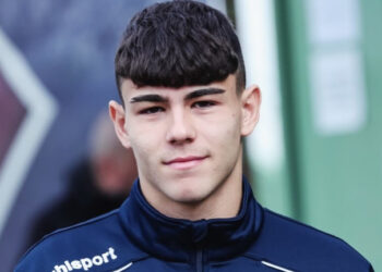 ТРАНСФЕРНА САГА: Желан от ЦСКА и Левски, сега гледа към Чемпиъншип