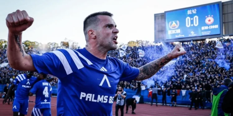 ДОКЛАДИ ОТ СИРАКОВ И БОРОМИРОВ ДО ГЕРЕНА 🔵⚪: Ръководството на Левски отстрани звездния нападател Александър Колев заради бъркотията, която създаде!