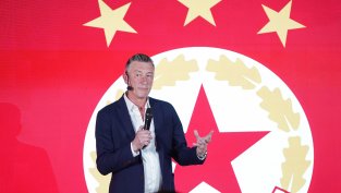 Трябва да балансираме икономическите условия. И да подписваме договори, които са в полза на ЦСКА.