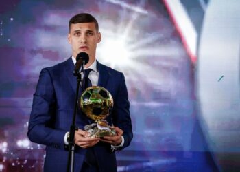 ОГРОМЕН ШОК: Разкриваме Истината Защо Илиян Илиев Неустоимо Беше Привлечен от Стадиона на ЦСКА – Причините Ще Ви Изумят!