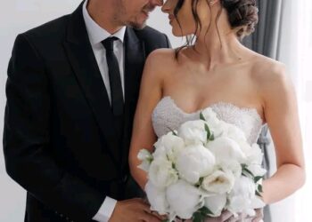 Îi doresc o călătorie frumoasă în căsătorie lui Nicușor și Cătălina Bancu