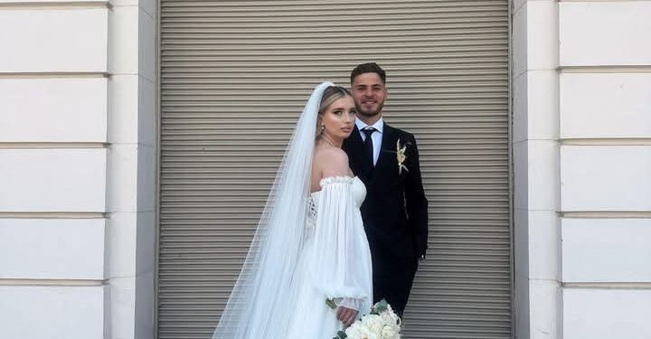 Sărbătorim Unirea Veselă a lui Laurențiu și Alexandra Popescu