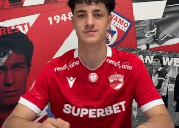 Luca Bărbulescu se alătură echipei Red Dogs în rolul unui tânăr atacant promițător