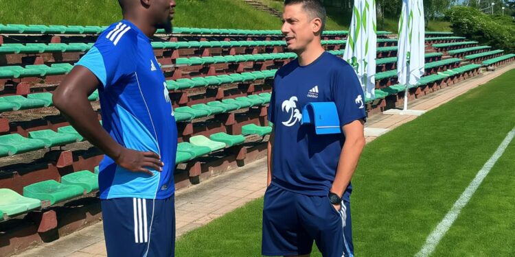 ЛЕВСКИ ПОТЕГЛИ КЪМ НОВИ ВЪРХОВЕ! “СИНЯТА” ЛАВИНА СТАРТИРА ПОДГОТОВКА В ПРАВЕЦ!