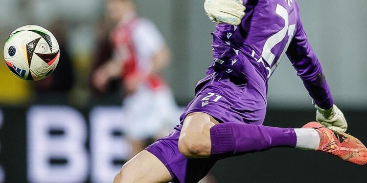 🎉 Честит Рожден Ден, Фьодор – Нашата Червена Звезда!