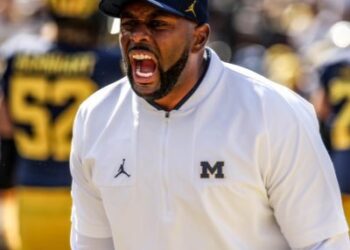 Истинска Бомба! ЦСКА София ШОКИРА всички с Нов Треньор – Ще Донесе ли Той Титлата, Която Феновете Чакат Десетилетия?