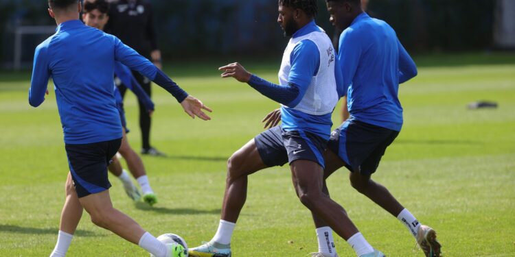 Извън трансферите: Фокусът на Левски върху тактическата кохезия в предсезонната подготовка