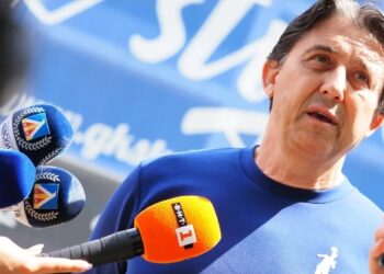 🚨 ОФИЦИАЛНО: Веласкес отпада, Левски ще има нов треньор, обяви изпълнителният директор на „Герена“ Даниел Боримиров.