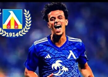 🚨⚠️ НАПРЕГНАТА СИТУАЦИЯ МЕЖДУ ДЖАВАД ЕЛ ДЖАМИЛИ И ЛЕВСКИ СОФИЯ: Въпреки предишното споразумение за напускане на стойност около 5 милиона евро с добавки, президентът на „Герена“ настоява за по-висока такса, като цената все още е под клаузата от 10 милиона евро, но вече не е 5 милиона евро. Ел Джамили е описан като бесен.