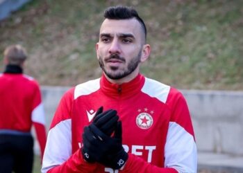 🚨🆕 ИДВА НОВА ЕРА: Йоанис Питас удължава договора си с ЦСКА София, който изтича през юни 2027 г., с увеличение на заплатата и годишни бонуси, а също така му предлага предложение, което той все още не е приел