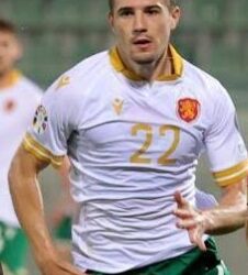 Четиригодишен Трансфер на Левски е Под Въпрос: Играч Отказва да Играе Заради Конфликт с Треньора!