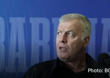 Левски пренебрегва новото правило за българи, залага на международен състав