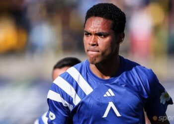 БОРБАТА В БЛИЗКИЯ ИЗТОК ПРИЧИНИ СПИРАНЕ НА ТРАНСФЕРА 🛑: Трансферът на Ван дер Каап в Катар е забавен поради напрежението в Близкия изток