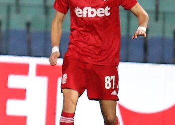 Шокови вълни в българска звезда ⭐: играещ в Унгария се завръща у дома в ЦСКА