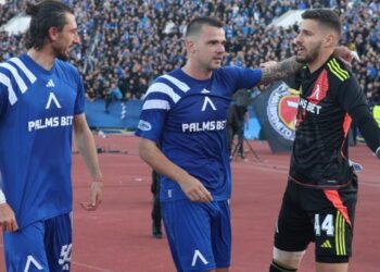 Докато останалата част от отбора ще се фокусира върху тактиката и физическата си подготовка през следващите седмици, бъдещето на Маркович остава неясно. Освен ако…