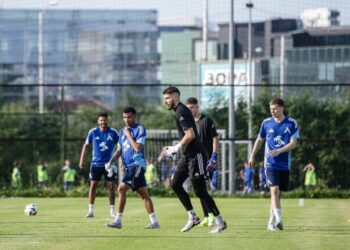 ШОК! Българската звезда Илия Груев РАЗКРИ Тайни Подходи от Левски: “Търсиха ме… ДВА ПЪТИ!”