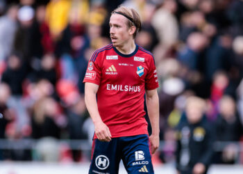 Давид Сегер е на път към ЦСКА, трансферната епопея продължава