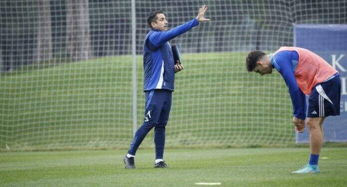 Левски отмъкна ценен кадър на Септември