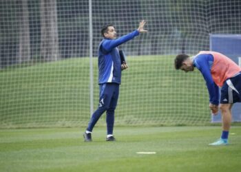 Левски отмъкна ценен кадър на Септември