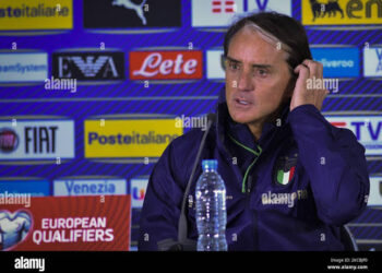 Завръщане на героя: Левски представя бляскав пакет за треньора на националния отбор!