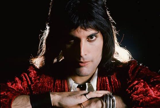 Queen’s Crown Jewel: 7 Astonishing Things You Never Knew About Freddie Mercury