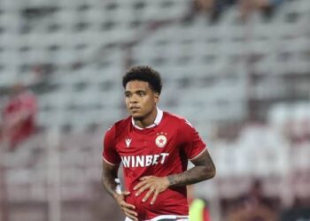 Официално: Брадли де Ноойер се завръща в ЦСКА София… Наистина ли се завърна?