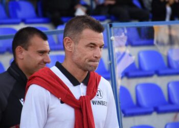 СЕНКИ ЗА УГОВОРЕНИ МАЧОВЕ ИЛИ СКАУТСКА МИСИЯ? СКАНДАЛЪТ В ЦСКА СЕ ЗАДЪЛБОЧАВА, ДОКАТО АСИСТЕНТ НА ТОМАС Е ЗАСЕЧЕН В КЪРДЖАЛИ СРЕД ЗАПЛАХИ ОТ ГЛОБИ ОТ БФС!