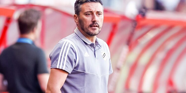 Мениджърът на ЦСКА София Душан Керкез отстрани петима играчи: Списъкът на ненужните