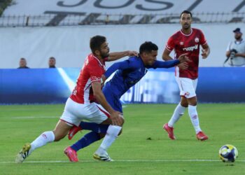 БЕЗПРЕЦЕДЕНТНО ПРИЗНАНИЕ! Апоел Беер Шева ШОКИРА света: „ЩЕ ХВЪРЛИМ финала за Купата ДНЕС, за да ЕЛИМИНИРАМЕ Левски в четвъртък!“ Етична катастрофа или европейски гений?!