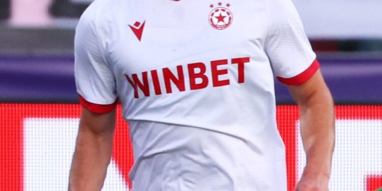 Генералният спонсор на ЦСКА и Милан подписват договор, още в сряда у нас идва знаменитост на „росонерите“