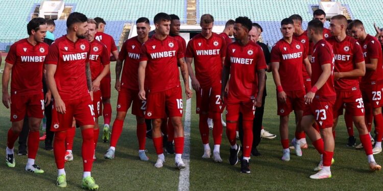 АБСОЛЮТЕН ШОК: Освиркан нападател на ЦСКА иска трансфер в… СЪПЕРНИК?! Няма да повярвате!