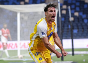 Евреи онемяха! ЦСКА извади нечувани пари за звезда на Макаби, той отказва да остане в Тел Авив