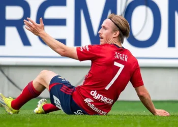 НОВИНИ ОТ ТРАНСФЕРИТЕ НА ЦСКА ДНЕС 🚨: Йостер задържа новото попълнение на ЦСКА Давид Сегер за още един мач преди евентуален трансфер!