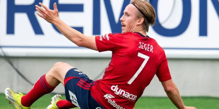 НОВИНИ ОТ ТРАНСФЕРИТЕ НА ЦСКА ДНЕС 🚨: Йостер задържа новото попълнение на ЦСКА Давид Сегер за още един мач преди евентуален трансфер!