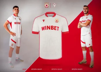 ЦСКА Разкри Новия Си Екип: Символ на Величие и Шампионски Амбиции!