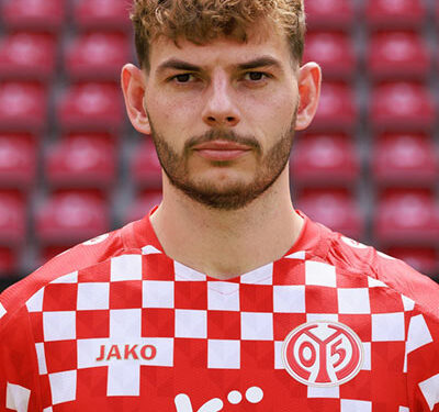 🚨🚨 𝐁𝐑𝐄𝐀𝐊𝐈𝐍𝐆: ЦСКА София са се свързали както с Майнц 05, така и с лагера на Максим Лайтш за евентуален трансфер на крилото