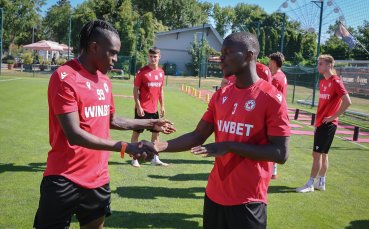 ШОКИРАЩ ЛИДЕР! ЦСКА НАЗНАЧИ ИЗНЕНАДВАЩ НОВ КАПИТАН, РАЗВЪЛНУВАЙКИ ОТБОРА!