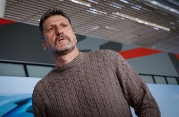 Филип Филипов нарече директор в ЦСКА “пощенски гълъб”… и сега ЦСКА търси зърно за храна!