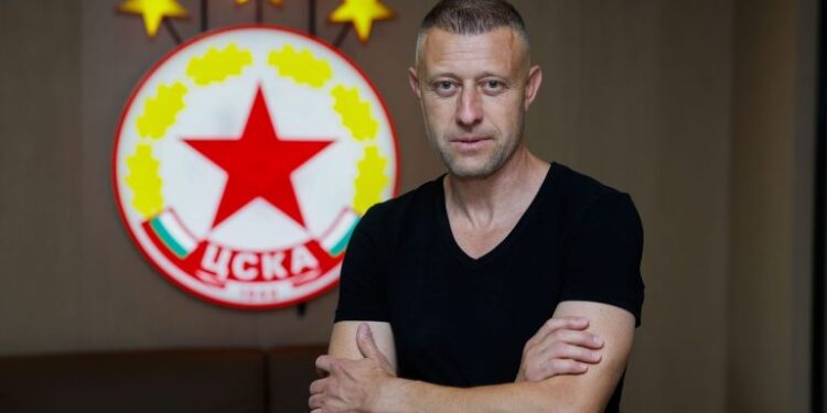 Два изходящи и един входящ трансфер за ЦСКА, които останаха незабелязани. Никой не казва и дума за тях. Пълни подробности.