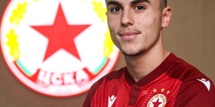 БОМБА! “Армейците” ГРЪМНАХА с нов звезден трансфер – Кевин Додай вече е ЧЕРВЕН!