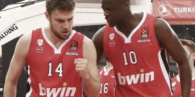 ЛЕВСКИ Е В ЕУФОРИЯ! ДВЕ ОТ НАЙ-ГОЛЕМИТЕ ЖИВИ ЛЕГЕНДИ СЕ ЗАВРЪЩАТ В КЛУБА СЛЕД ГОДИНИ РАЗДЯЛА И ОБЕЩАВАТ НЕВЕРОЯТНИ УСПЕХИ!