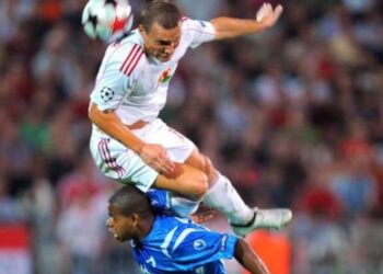 Синя революция! Левски приветства национален полузащитник-маестро!