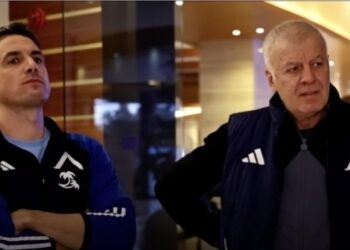 СПОРНАТА НАЗНАЧЕНИЕ НА ВЕЛАСКЕС: Легенда на „сините“ посочи виновниците в Левски и заяви: В Испания няма да го търпят и 24 часа!