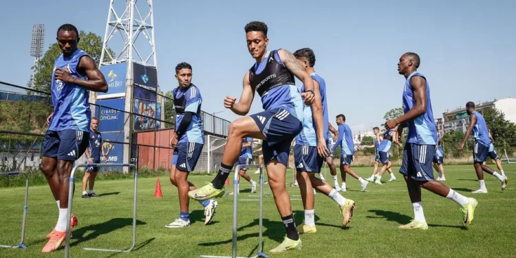 ЕВРО 🚨: Левски се готви за сблъсък с Апоел Беер Шева в Лигата на конференциите, три тренировъчни бази и само един отсъстващ в състава