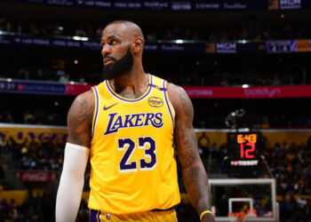 LeBron James’ ‘Unc’ Era: King Aims for Fictional 101-Point Game in Retirement, Takes Subtle Jab at Wilt