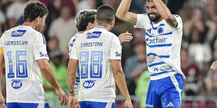 ЦСКА преследва бразилски блясък: Четири звезди от Флуминензе на прицел!