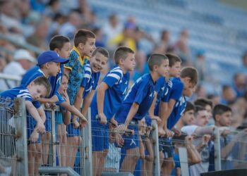 РАЗКРИТИЕ 🚨: Треньорът на Левски Веласкес разкри приоритетите на отбора за попълнения след победата над Боро – според него, те са ключови не само за предстоящите битки в първенството, но и за подсилване на състава в случай на участие в евротурнири по-късно през сезона!